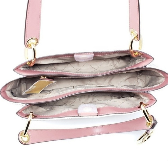 💕LAST ONE💕 Michael Kors Nicole Shoulder Bag - Picture 4 of 7